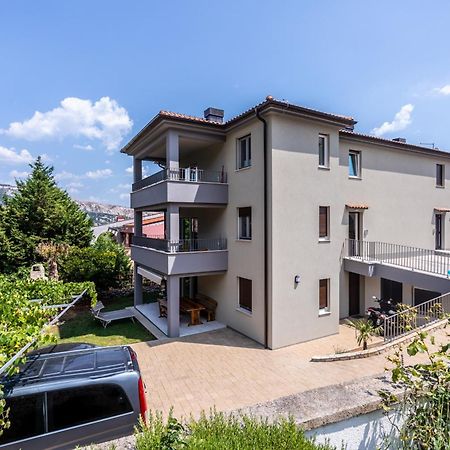 Apartments Vugrinec With Terrace باشْكا المظهر الخارجي الصورة