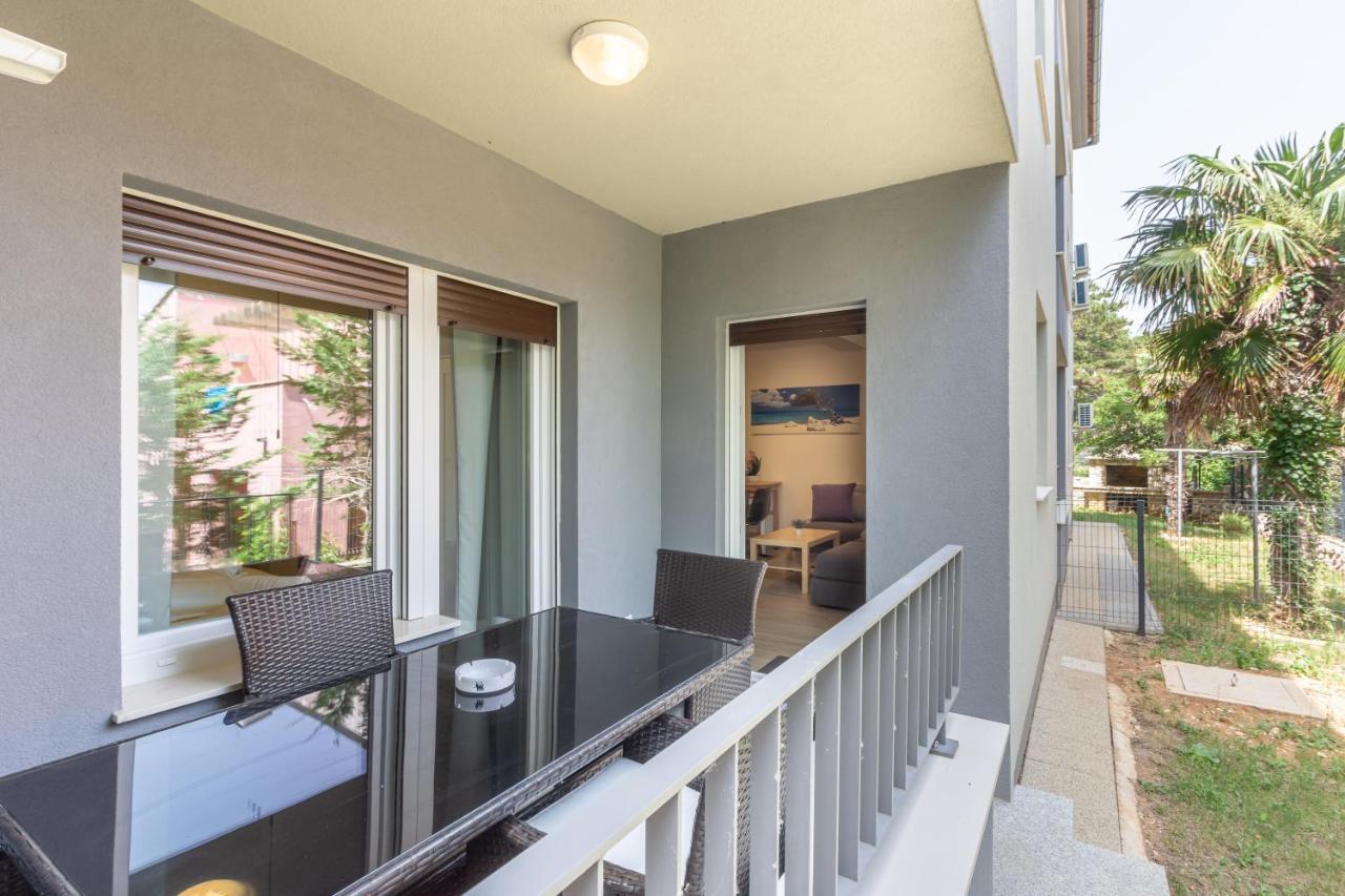 Apartments Vugrinec With Terrace باشْكا المظهر الخارجي الصورة